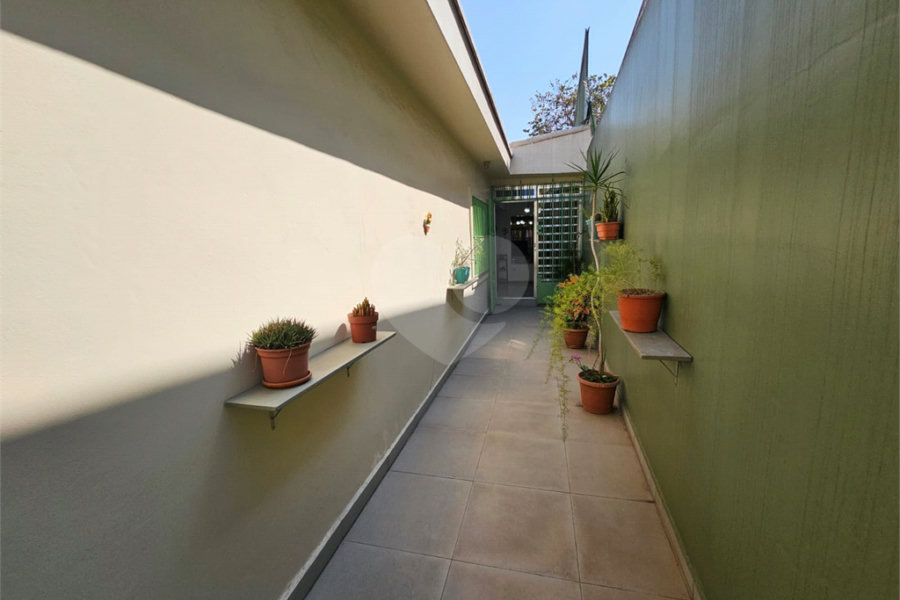 Casa Térrea à venda com 4 quartos, sendo 1 suíte, em Parque Edu Chaves, São Paulo, SP