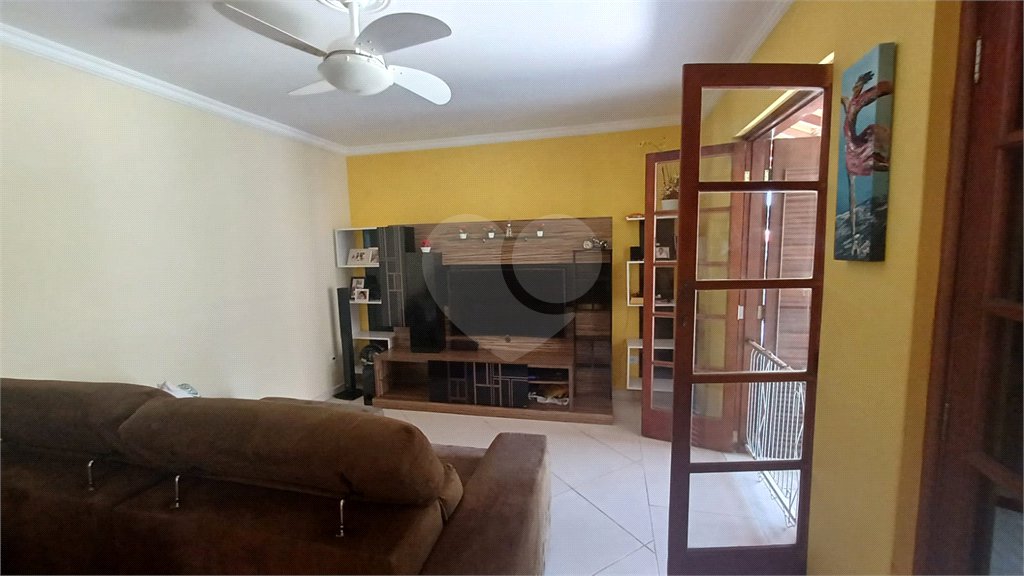 Casa à venda com 3 quartos, sendo 1 suíte, no condomínio Santa Inês, Itu - SP