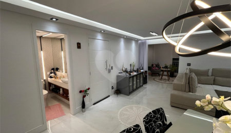Apartamento à venda com 4 quartos, sendo 1 suíte,  em Jardim Vazani, São Paulo, SP