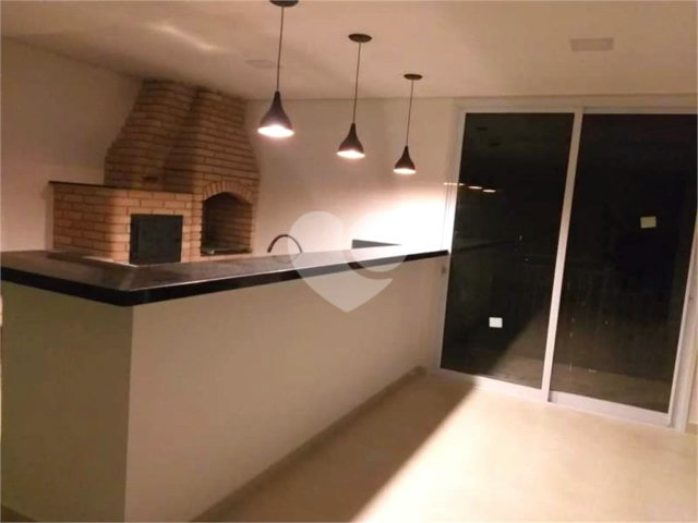 Casa à venda com 4 quartos, sendo 3 suítes,  no condomínio Alpes da Cantareira, Mairiporã - SP