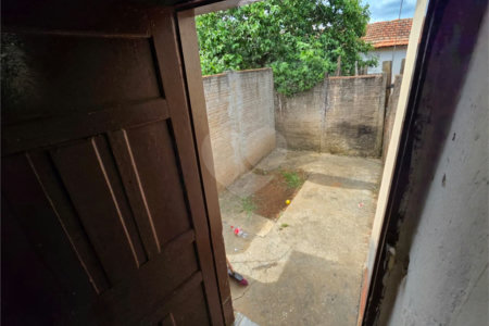 Casa à venda com 3 quartos, sendo 2 suítes, em Vila Arruda, Itapetininga, SP