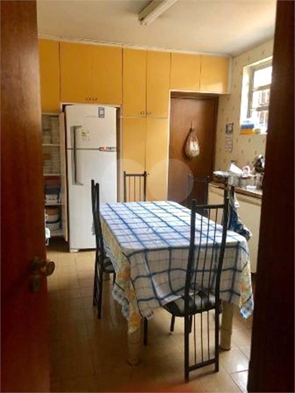 Sobrado à venda ou para alugar com 4 quartos, sendo 1 suíte, em Brooklin Paulista, São Paulo, SP