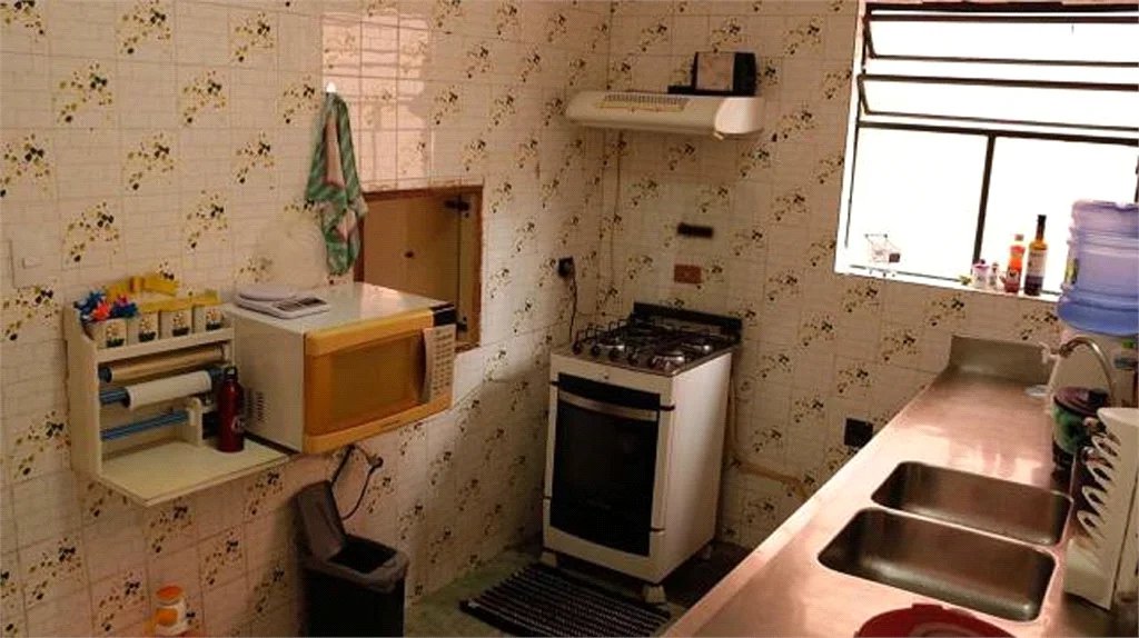 Sobrado à venda com 4 quartos, sendo 1 suíte, em Brooklin Paulista, São Paulo, SP