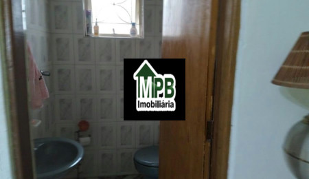 Sobrado à venda com 4 quartos, sendo 1 suíte,  em Jardim Santo Amaro, Sorocaba, SP