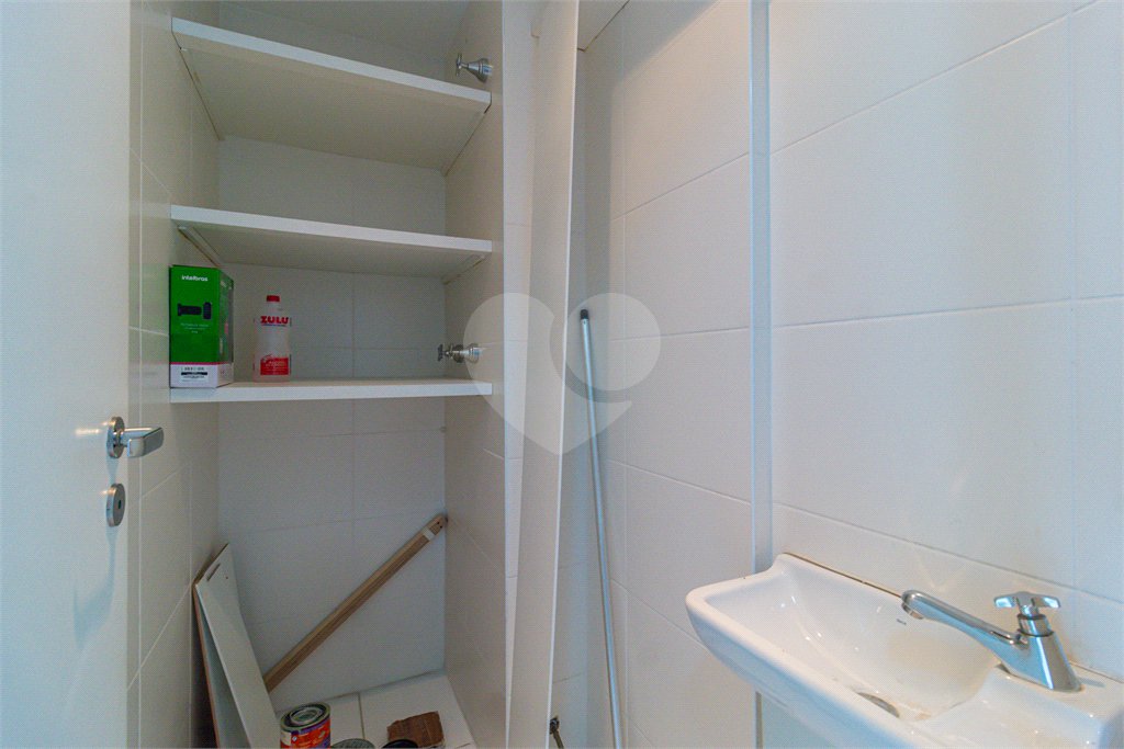 Apartamento à venda com 3 quartos, sendo 1 suíte,  em Chácara Santo Antônio, São Paulo, SP