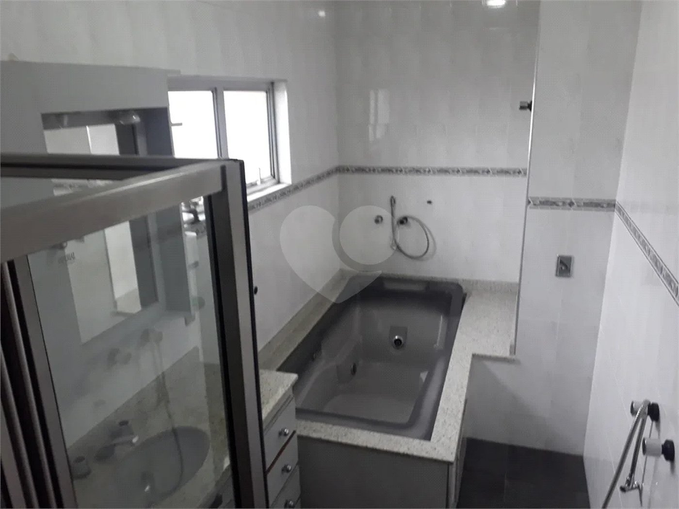 Casa à venda com 4 suítes em Vila Nova Cachoeirinha, São Paulo, SP