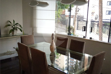 Apartamento à venda com 4 quartos, sendo 3 suítes, em Perdizes, São Paulo, SP