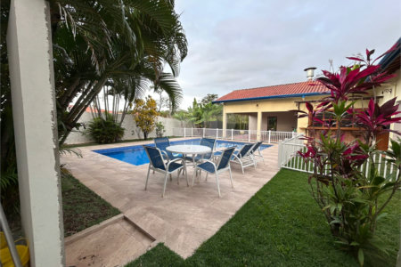 Casa à venda com 5 quartos, sendo 2 suítes, em Parque Residencial Colina das Estrelas, Tatuí, SP
