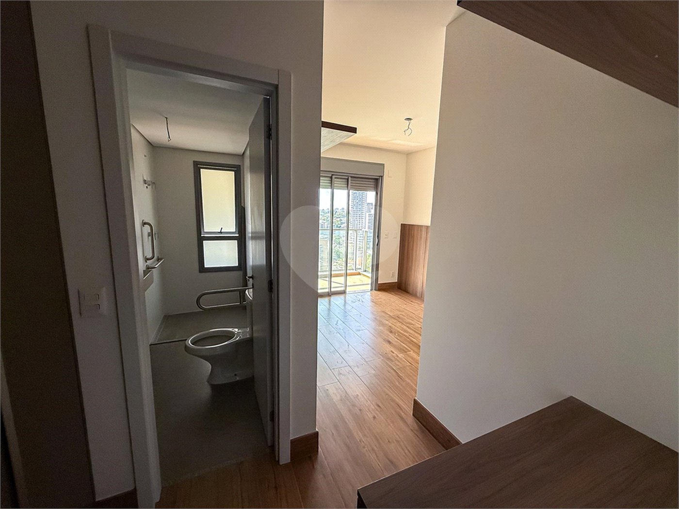 Apartamento à venda com 3 suítes em Sumarezinho, São Paulo, SP