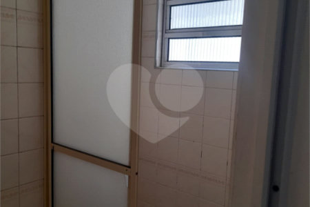 Sobrado à venda com 3 quartos, sendo 1 suíte, em Vila Mariana, São Paulo, SP