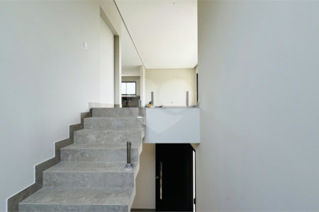 Casa à venda com 3 suítes no condomínio Santa Isabel I, Louveira - SP