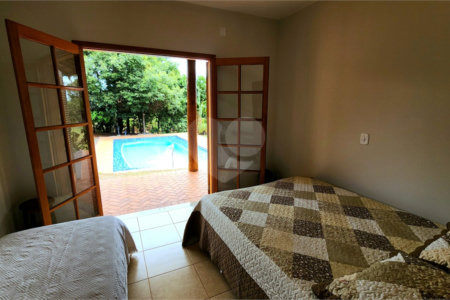 Chácara à venda com 3 quartos, sendo 1 suíte, em Chácara Flora Araraquara, Araraquara, SP
