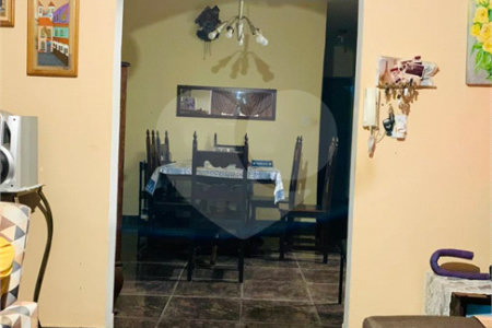Casa Térrea à venda com 3 quartos, sendo 1 suíte, em Parque Ouro Fino, Sorocaba, SP