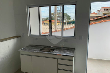 Sobrado à venda com 3 quartos, sendo 2 suítes, em Vila Granada, Mairinque, SP