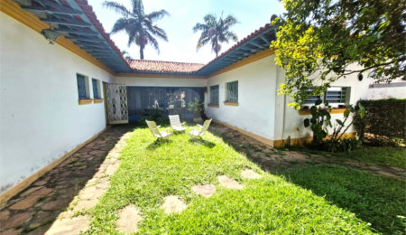 Casa Térrea à venda com 5 quartos em Jardim Petrópolis, São Paulo, SP