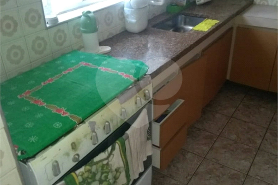 Sobrado à venda com 2 quartos, sendo 1 suíte, em Vila Nova Mazzei, São Paulo, SP