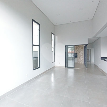 Casa à venda com 3 suítes no condomínio Vita Verdi, Valinhos - SP