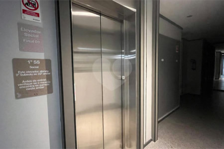 Apartamento à venda com 4 quartos, sendo 2 suítes,  em Pinheiros, São Paulo, SP