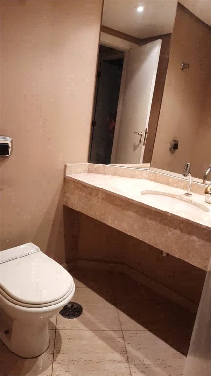 Apartamento à venda com 4 suítes em Jardim Ampliação, São Paulo, SP