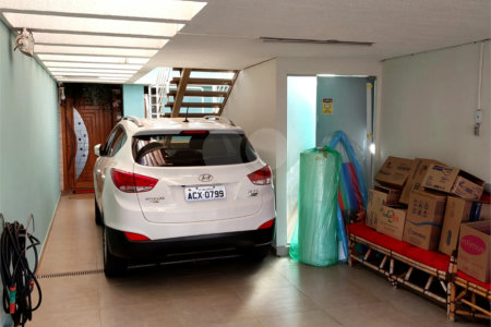 Casa residencial com ponto comercial a venda no Centro