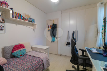 Casa à venda com 4 suítes no condomínio Vila das Acacias, São Paulo - SP