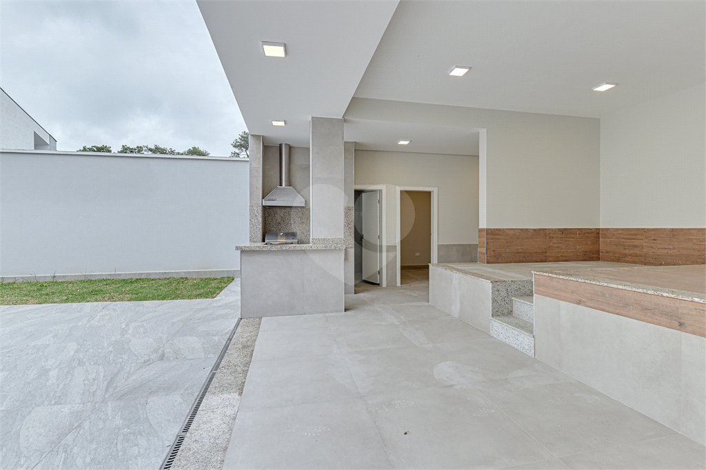 Casa à venda com 4 suítes no condomínio Carmen, São Paulo - SP