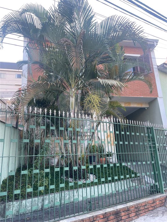 Sobrado à venda com 5 quartos, sendo 1 suíte,  em Vila Gustavo, São Paulo, SP