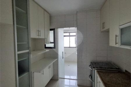 Apartamento à venda ou para alugar com 3 quartos, sendo 1 suíte,  em Santa Teresinha, São Paulo, SP