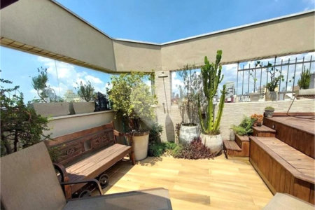 Apartamento à venda ou para alugar com 4 quartos, sendo 1 suíte, em Pinheiros, São Paulo, SP