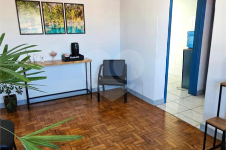 Casa à venda com 2 quartos no Centro, Itapetininga, SP