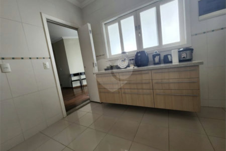 Casa à venda com 3 suítes no condomínio Villagio Di Verona, Vinhedo - SP