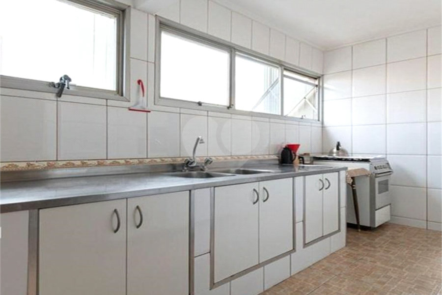 Apartamento à venda com 3 quartos, sendo 1 suíte, em Perdizes, São Paulo, SP