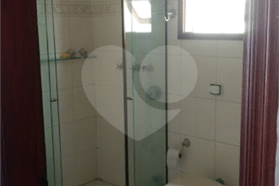 Sobrado à venda com 4 quartos, sendo 2 suítes, em Tremembé, São Paulo, SP