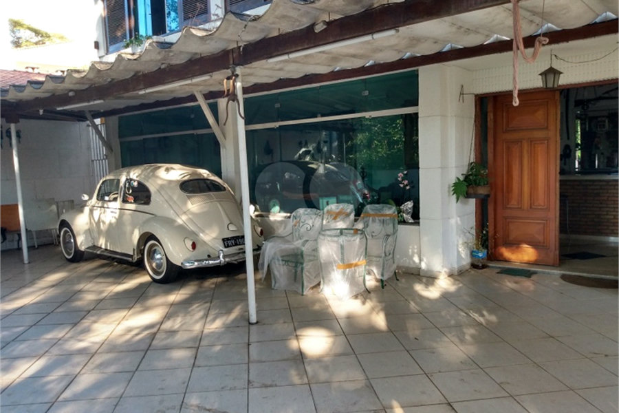 Casa à venda com 6 quartos, sendo 2 suítes, em Tremembé, São Paulo, SP