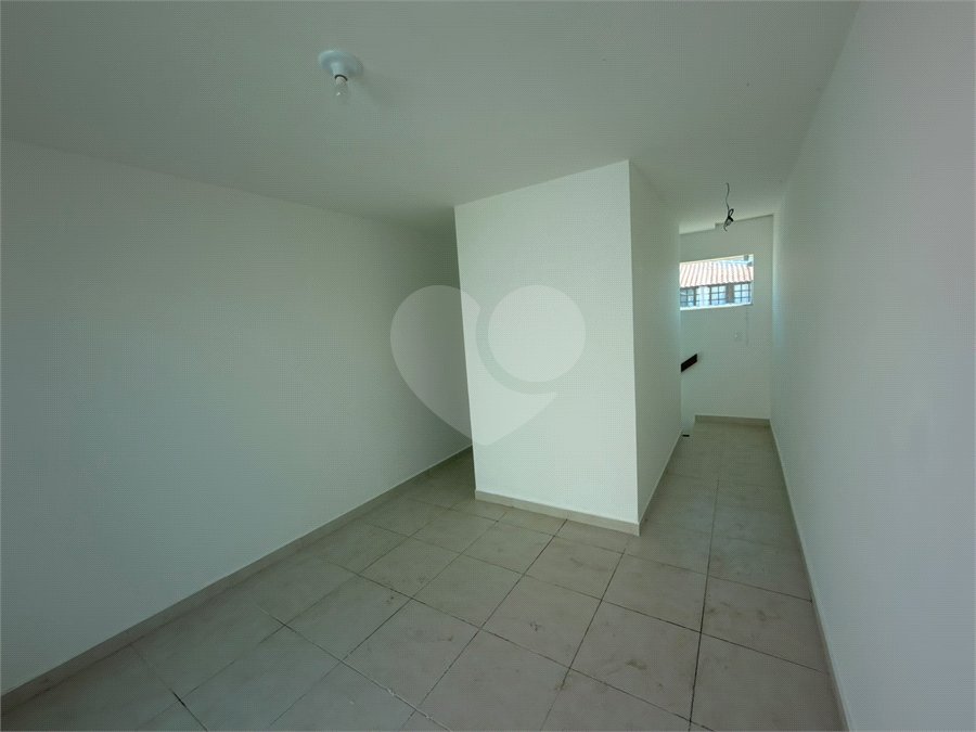 Casa à venda com 3 quartos, sendo 2 suítes, em Peró, Cabo Frio, RJ