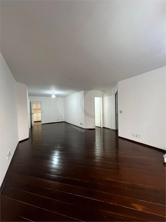 Apartamento à venda com 3 suítes em Itaim Bibi, São Paulo, SP
