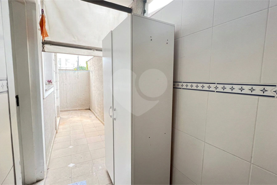 Casa à venda com 3 quartos, sendo 1 suíte, no condomínio Villagio Tramway, São Paulo - SP