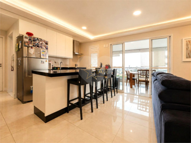 Apartamento à venda com 3 quartos, sendo 1 suíte,  em Brooklin, São Paulo, SP