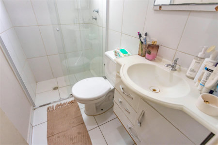 Apartamento à venda com 2 quartos em Taboão, São Bernardo do Campo, SP