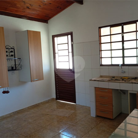 Casa Térrea à venda com 3 quartos em Guaxinduva, Atibaia, SP