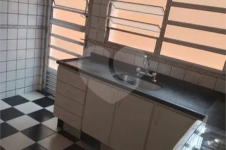 Casa à venda com 4 quartos, sendo 1 suíte, em Parque Fernanda, São Paulo, SP