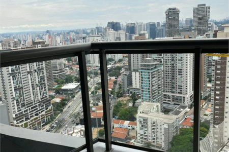 Apartamento à venda com 1 quarto em Santo Amaro, São Paulo, SP