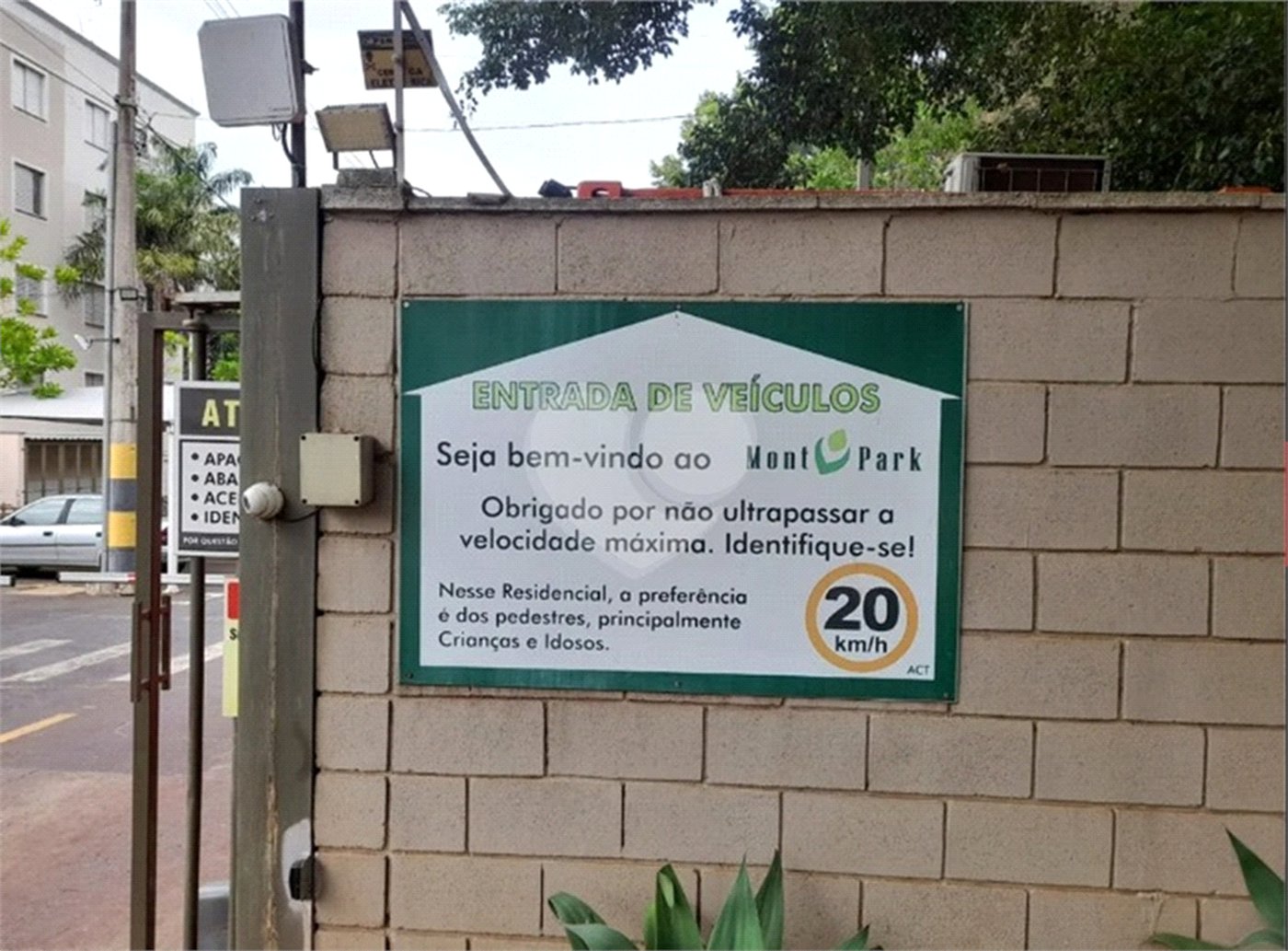 Apartamento à Venda no Edifício Mont Park – Bairro Jockey