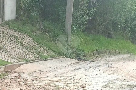 Terreno à venda no condomínio Estancia Santa Maria, Atibaia - SP