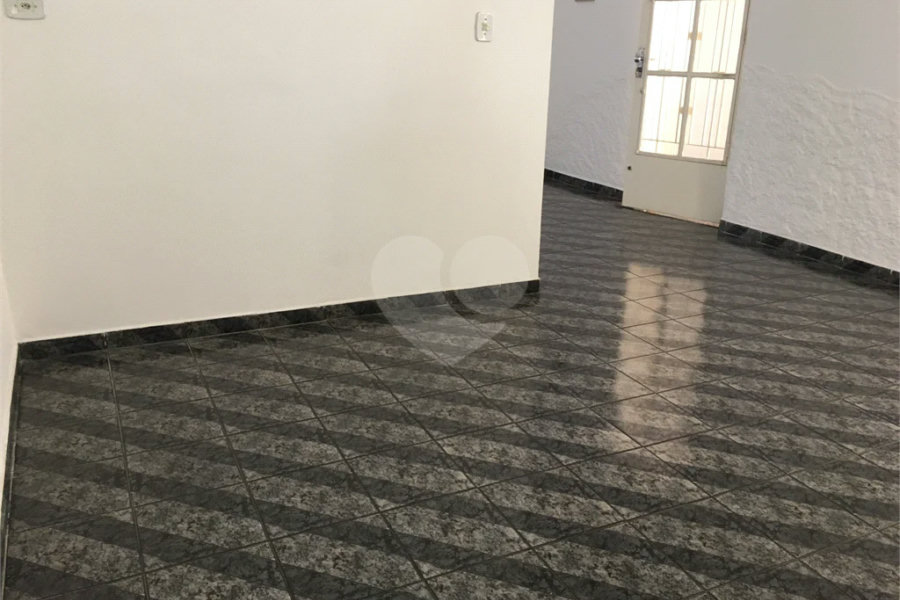 Casa à venda com 3 quartos, sendo 1 suíte, em Jardim São Paulo(zona Norte), São Paulo, SP