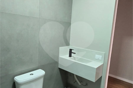 Casa à venda ou para alugar com 5 quartos, sendo 4 suítes,  no condomínio Equilibrium, Atibaia - SP