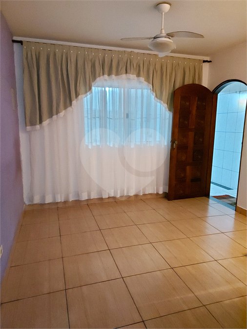 Sobrado à venda com 3 quartos em Jardim City, Guarulhos, SP