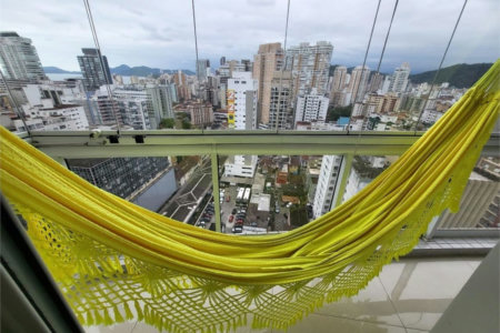 Apartamento Residencial à venda, Gonzaga, Santos - AP1097.