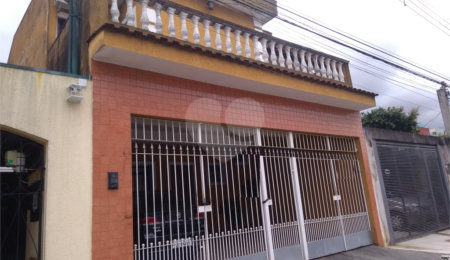 Sobrado à venda com 4 quartos, sendo 3 suítes, em Limão, São Paulo, SP