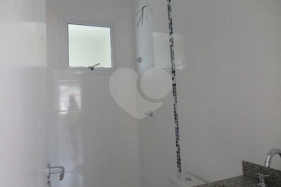Casa à venda com 2 quartos no condomínio Maracujas, São Paulo - SP